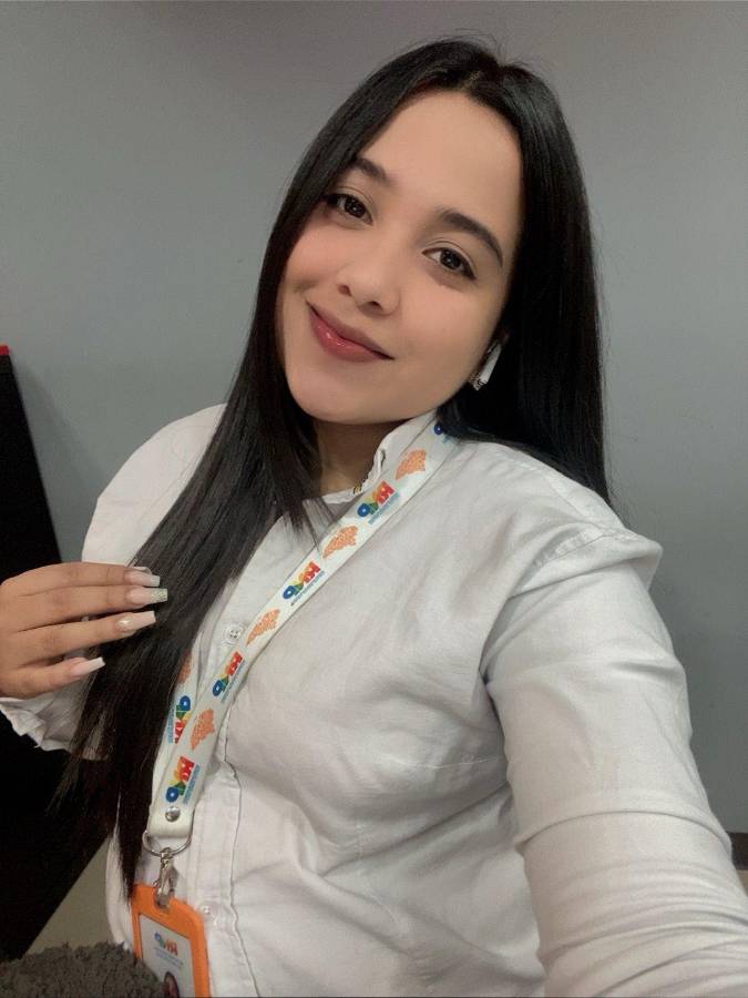 Gretchen Guzmán informó que el trámite para reponer el DNI en los kioskos es totalmente confiable y muy práctico.