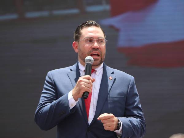 El diputado Jorge Cálix.