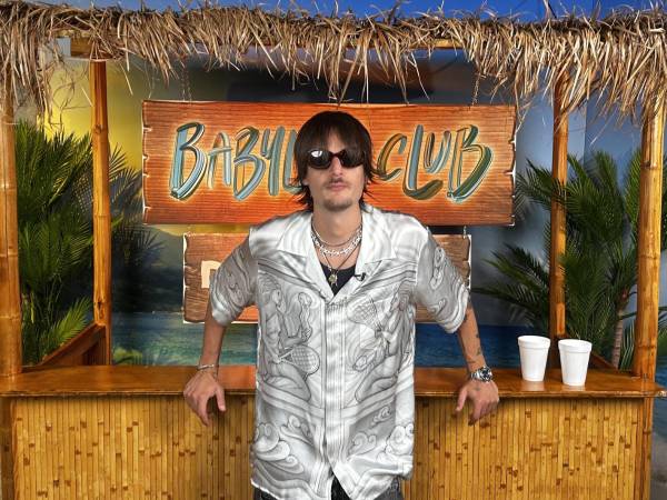 El gesto solidario de Danny Ocean, anunciado durante uno de sus conciertos, acaparó gran parte de la atención de la noche y fue uno de los momentos más aplaudidos por los asistentes.