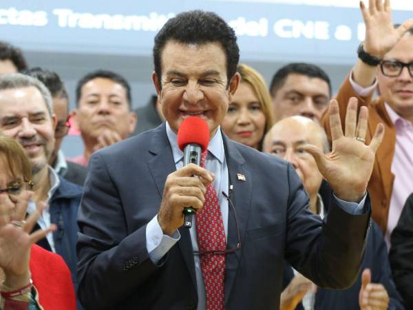 Salvador Nasralla, candidato presidencial del Partido Liberal.