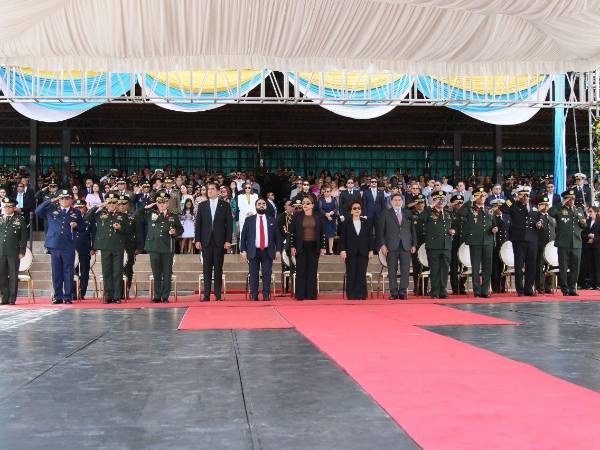 Este jueves 18 de diciembre se desarrolló la ceremonia oficial de cambio de mando de las Fuerzas Armadas en el Campo de Parada Marte, en Tegucigalpa.