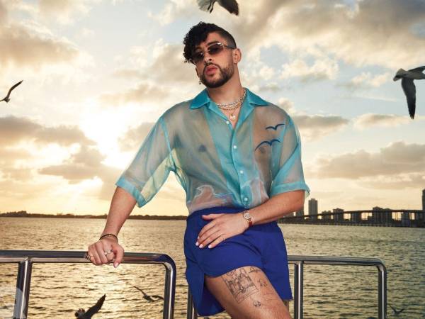 Es el año de <b>Bad Bunny.</b> Tras triunfar por todo lo alto con su <b>show del Super Bowl</b>, el artista puertorriqueño se prepara ahora para ganar una batalla que viene de lejos y que le podría haber costado mucho dinero. En cambio, ahora puede embolsarse <b>casi medio millón de dólares </b>tras salir airoso al demostrar que nunca hizo nada ilegal con su tema 'Enséñame a bailar', según <b>Billboard</b>.