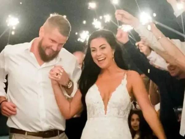 El esposo de Samantha Miller, la novia que murió en su noche de bodas tras una colisión en Carolina del Sur, Estados Unidos, reveló las últimas palabras de la mujer en el juicio contra Jamie Lee Komoroski, la conductora que los embistió tras manejar en estado de ebriedad.