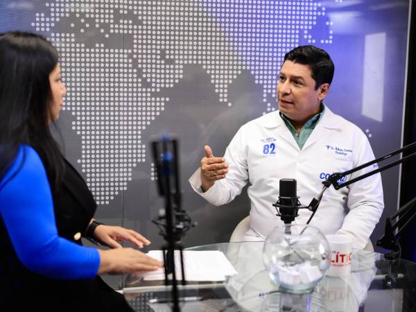 El doctor Roberto Cosenza, exviceministro de salud, y candidato a diputado por el departamento de Cortés del Partido Nacional.