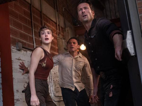 Daisy Edgar-Jones, Anthony Ramos y Glen Powell en una escena de “Tornados”.