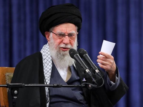 Fotografía de archivo del líder supremo iraní, Ali Jameneí.