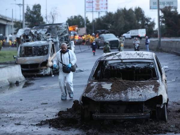 Las autoridades mexicanas informaron este jueves que la cifra de fallecidos por la explosión de una pipa de gas ocurrida el miércoles en la capital mexicana, se elevó a seis.
