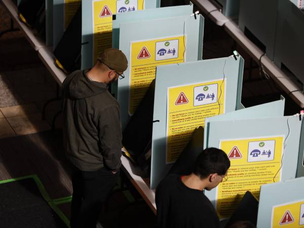 Más de 200 millones de estadounidenses están convocados a las urnas.