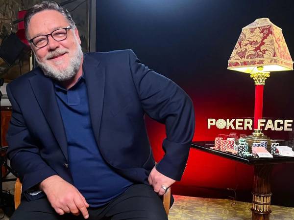 Russell Ira Crowe es un actor, director, productor de cine y músico neozelandés.