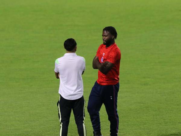 Los equipos ya se encuentran en el recinto capitalino.