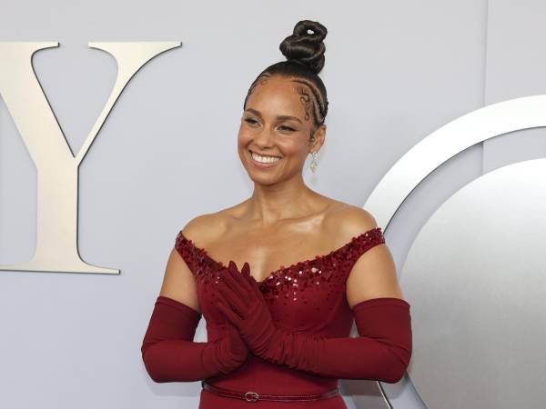 Fotografía de archivo de la cantante y compositora estadounidense, Alicia Keys.