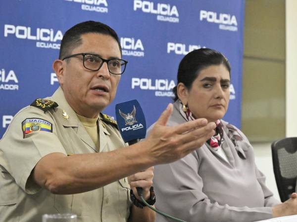 El comandante de la Policía de Ecuador, Cesar Zapata, anunció la captura del capo Fabricio Colon Pico, líder de la banda criminal ‘Los Lobos’.