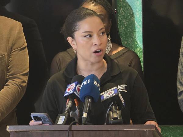 Imagen de archivo de la coordinadora política de American Friends Service Committee (AFSC), Yareliz Mendez-Zamora.