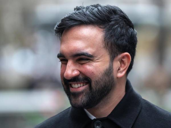 Fotografía del alcalde electo de Nueva York, Zohran Mamdani, reaccionando durante una rueda de prensa, en Nueva York (Estados Unidos).
