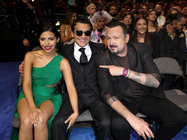 Ángela Aguilar volvió a publicar en redes sociales tras un supuesto pleito con Christian Nodal en los Latin Grammy 2025.