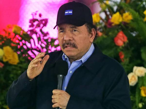 Rosario Murillo y Daniel Ortega son acusados por la oposición de intentar imponer una “dinastía” en Nicaragua.