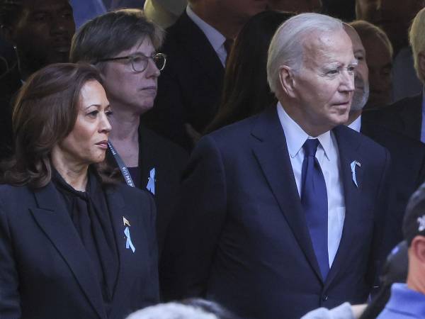 Fotografía de la excandidata presidencial demócrata y vicepresidenta de EE. UU., Kamala Harris,y el presidente de EE UU, Joe Biden.