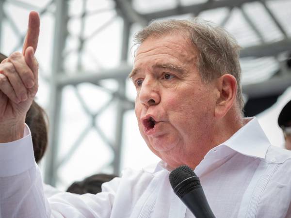 Fotografía de archivo del abanderado de la mayor coalición opositora de Venezuela, Edmundo González Urrutia.