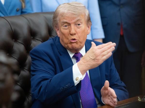 Imagen de archivo de Donald Trump. EFE/EPA/AARON SCHWARTZ / POOL