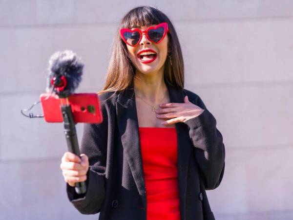 El fenómeno de los influencers se ha acentuado y crecido impresionantemente, tanto en cantidad como en su participación social.