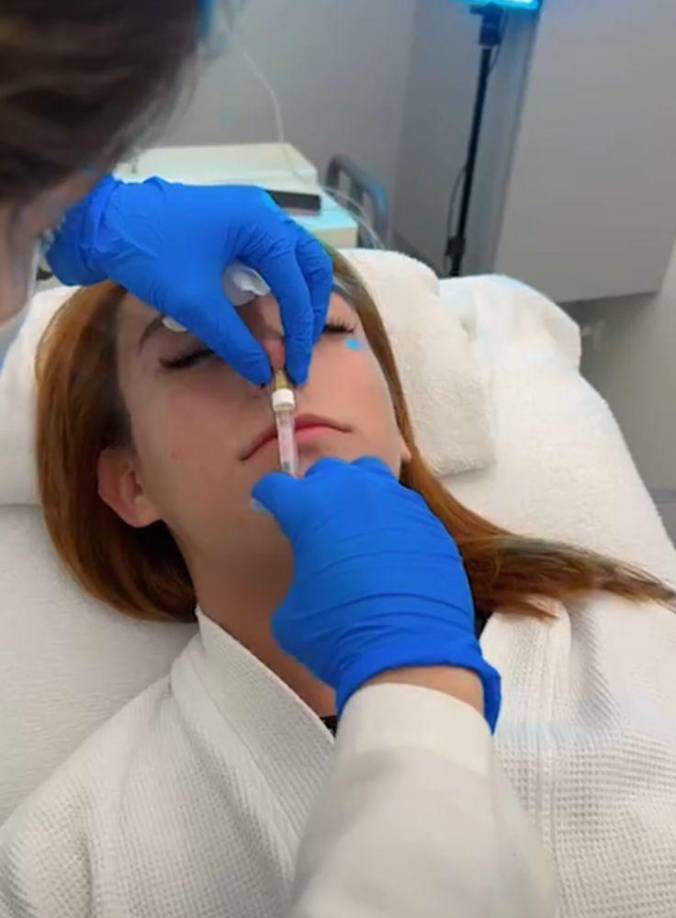 ”Estoy muy emocionada porque ya vamos a iniciar la remodelación de rostro”, dijo La Bicha.