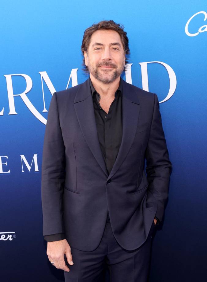El español Javier Bardem también llegó a la premier. Él es Tritón, el rey de la Atlántica y padre sobreprotector de Ariel.