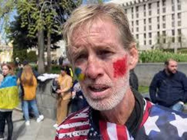 Ryan Routh fue condenado por posesión de un arma de destrucción masiva en Carolina del Norte.