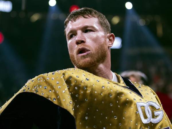 Canelo Álvarez se enfrenta este sábado a Edgar Berlanga en Las Vegas.