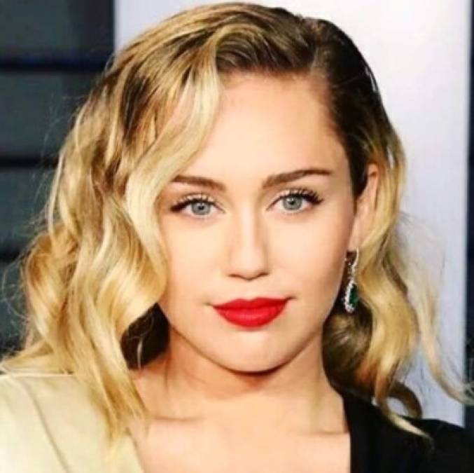 La cantante de 25 años Miley Cyrus nació con el nombre de Destiny Hope Cyrus.