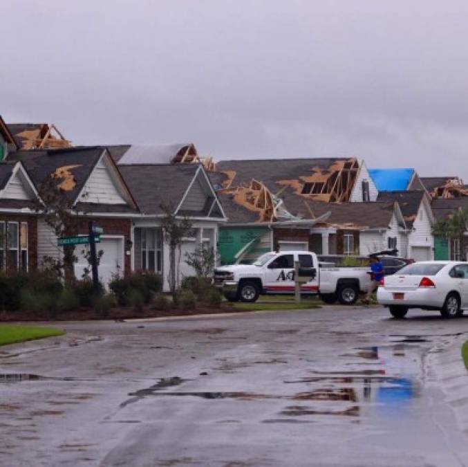 El Centro Nacional de Meteorología emitió advertenciasde tornados e inundaciones para 42 condados de Carolina del Norte.