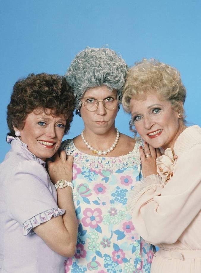La familia de mamá. White fue un personaje recurrente en Mama’s Family, que fue un derivado de la parodia “The Family” de The Carol Burnett Show. White interpretó a la mayor de los tres hijos de Thelma, Ellen, que era pretenciosa y evitaba al resto de su familia a menos que le conveniera estar con ellos.