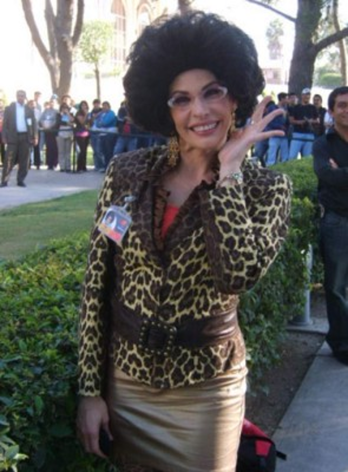 El cómico personaje de 'Tere' fue interpretado de una forma espectacular por la actriz mexicana Raquel Garza. <br/>