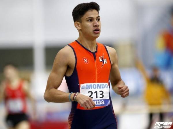 Elvin Josué Canales representó en su momento a Honduras como juvenil.