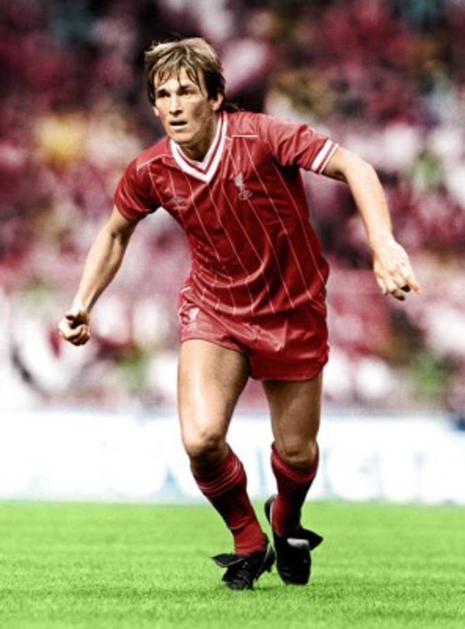 22. Kenny Dalglish (Escocia).