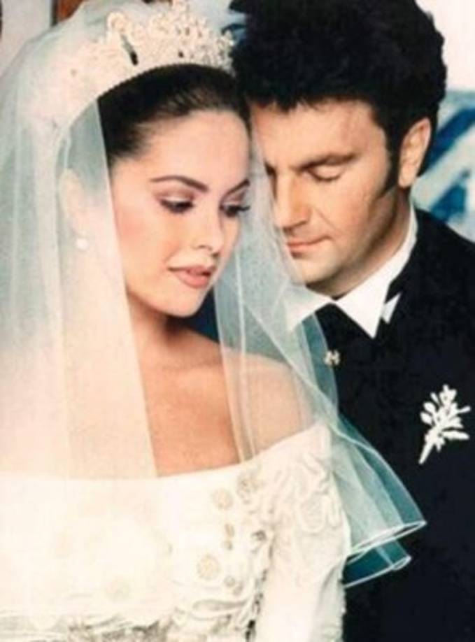 Sin embargo, el amor duró hasta el 2011, cuando la pareja anunció su separación a través de un comunicado de prensa.