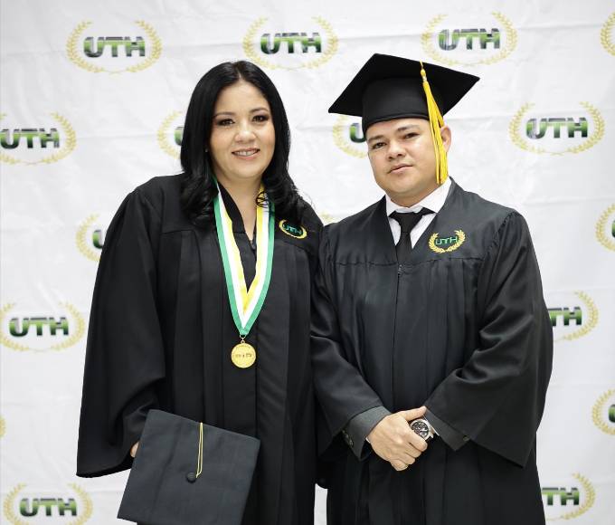 Kenia Herrera y Edwin Baquedano 