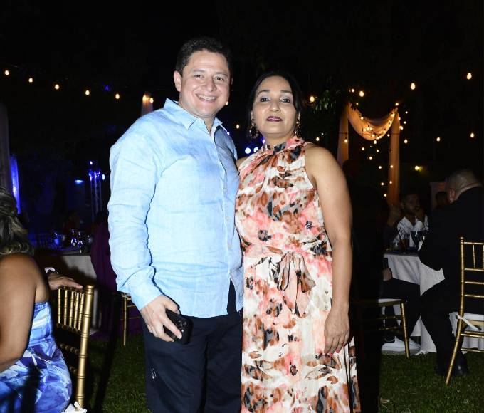 Carlos y Lirio Espinoza 