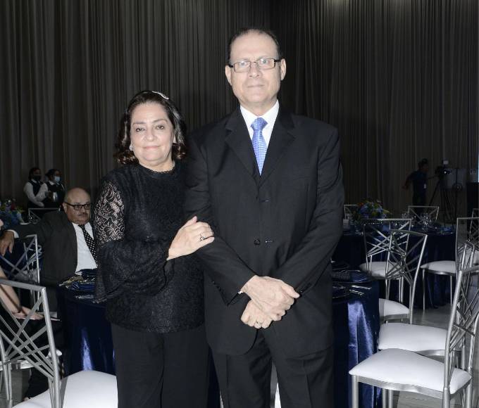 María Verónica y Ernesto Lardizábal