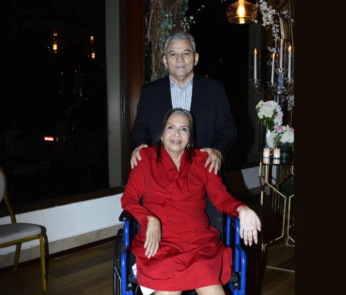 Moisés y Delmi Romero