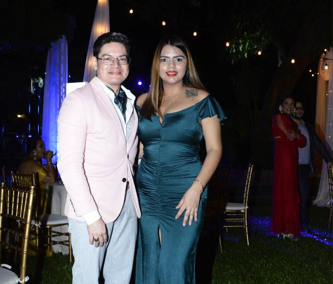 Joshua Rodríguez y Andrea Cruz 