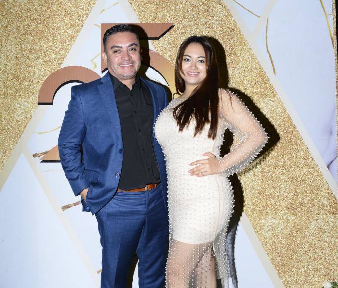 Leonardo Hernández y Scarleth Valeriano