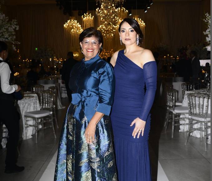 Elena Cuéllar y Jenny Maldonado