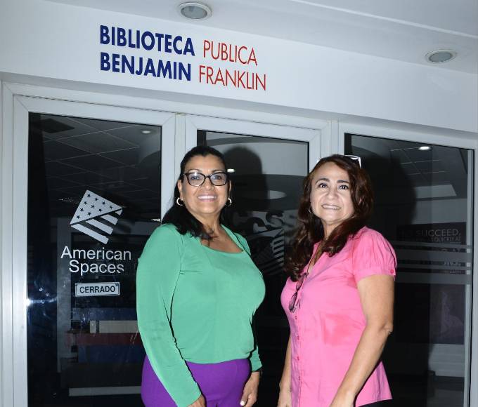 Reina Henríquez y Claudia Soza