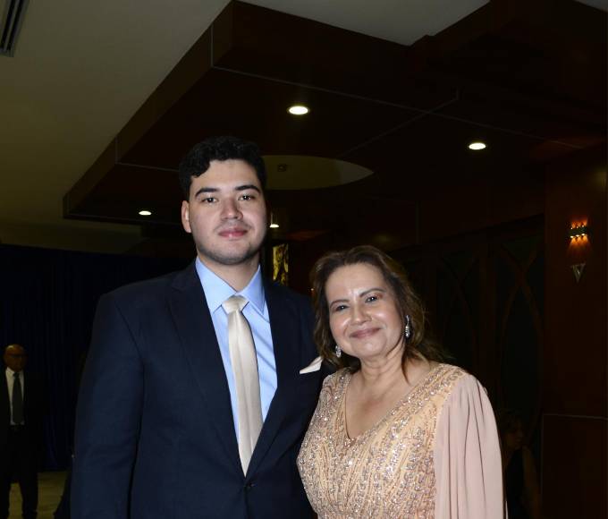 Ian Morgan y Jacky Irias