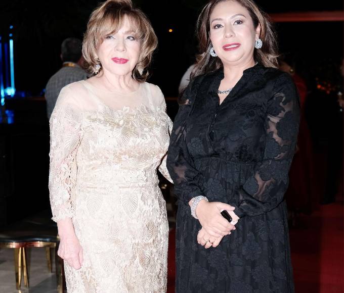 Telma Avelar y Karla Lima Avelar