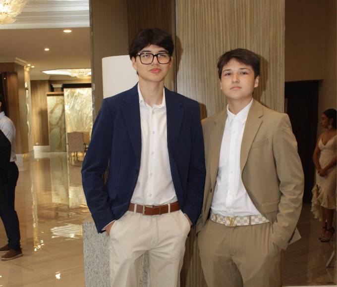 Jonathan Urbina y Roger Caballero