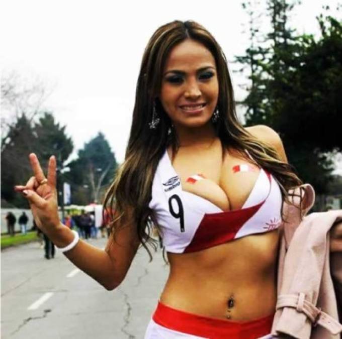 La Aficionada Más Sexy De Perú Hace Una Picante Promesa En El Mundial De Rusia 2018 Diario La 