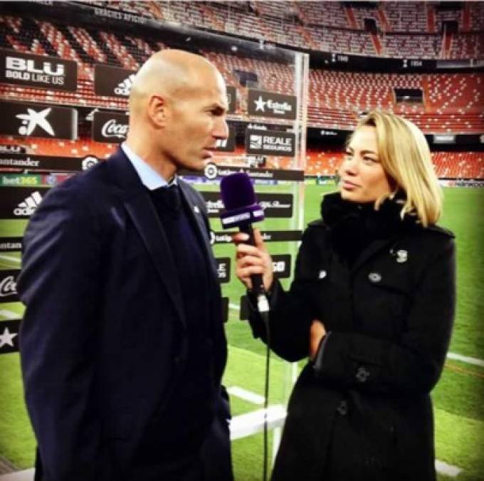 Anne-Laure Bonnet entrevistando a Zinedine Zidane.
