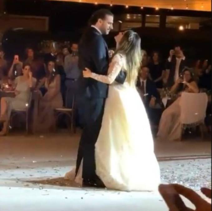 Ex RBD Dulce María y Paco Álvarez se casan, se filtran primeras fotos de la boda