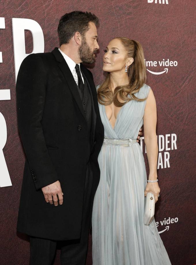 Los fans de Ben y Jlo aseguran que el actor luce mucho más feliz y enamorado junto a López.